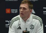 Ditunjuk Jadi Pelatih Manchester United, Darren Fletcher Minta Restu Sir Alex Ferguson