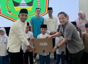 Ringankan Beban Warga Terdampak Bencana, FKMDH dan PT Menara Agung kembali Salurkan Bantuan di Padangpanjang