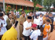 Kunjungi SMAN 12 Padang, Wakil Mendikdasmen Pastikan Sekolah Terdampak Bencana Mulai Pembelajaran Awal Tahun 2026