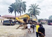 Tambang Emas Ilegal di Nagari Kajai Digerebek, 8 Pekerja PETI Ditangkap, Satu Unit Ekskavator jadi Barbuk