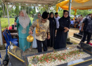 Mengenang Sejarah Perjuangan Pasbar, Bupati Yulianto Ziarah ke Makam Tokoh Daerah Sasak Ranah Pasisie