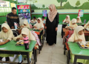 Bulan Ramadhan, Siswa Tetap Terima MBG