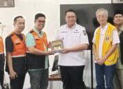 Pemkab Bulukumba Serahkan Bantuan untuk Tanah Datar