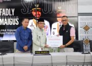 Bantuan Rp 534.950.000 dari Peduli Sumbar untuk Penerima DTH dan Huntara Mandiri Kapalo Koto, Diserahkan