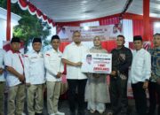 Andre Rosiade Serahkan Ambulans untuk Warga Nagari Ampang Kuranji Dharmasraya