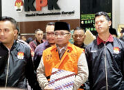 Ditetapkan sebagai Tersangka Korupsi Kuota Haji, Eks Menag Yaqut Resmi Ditahan KPK