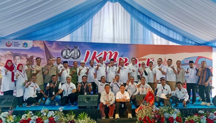 DPW IKM Jakarta Lepas 12 Bus Pulang Basamo 2026, Yunaldi: Pererat Silaturahmi Perantau Minang
