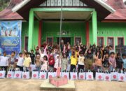 Menembus “Nagari di Atas Awan” Bayang Utara, PT Menara Agung Salurkan Bantuan PUK bagi Siswa Terdampak Bencana