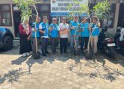 PLN Serahkan Bantuan Bibit Tabebuya untuk Penghijauan Kota Pariaman, Wujud Komitmen TJSL dan Lingkungan Berkelanjutan Jelang Idul Fitri 1447 H
