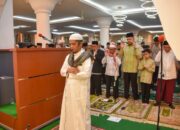 Wako Padang Shalat Idul Fitri di Masjid Agung, Fadly Amran : Mohon Maaf Bila Masih Terdapat Kekurangan dan Kekhilafan dalam Bertugas.