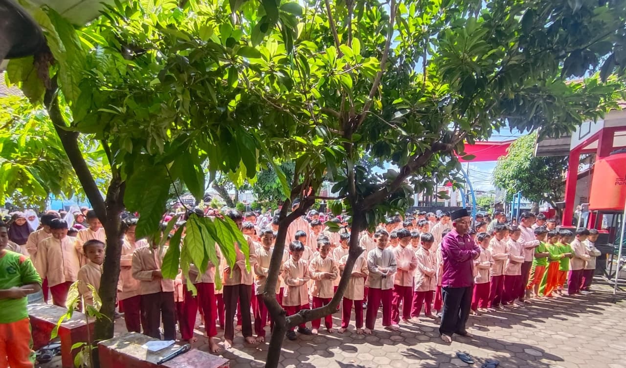 Pencarian Masuki Hari Kritis, SDN 06 Lapai Gelar Shalat Gaib, Melangitkan Doa untuk Rasyid dan Zafran, Pulanglah, Kami Sudah Ikhlas
