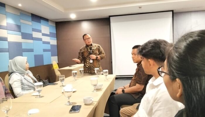 Pacu Digitalisasi Keuangan di Ranah Minang: Bank Mandiri Ajak Media Perkuat Sinergi dan Edukasi Cashless