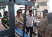 Kakan Kemenag Bersama Ketua Baznas, Tinjau Rumah Tenun Kampung Zakat