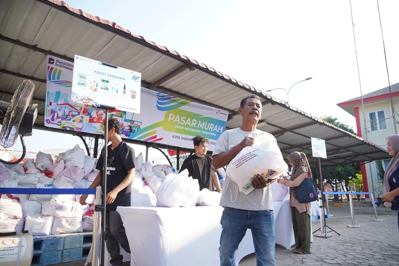 Pertamina Patra Niaga Sumbagut Hadir untuk Masyarakat, 1.000 Paket Sembako Disalurkan Melalui Pasar Murah di Lhokseumawe