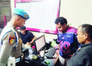 Ditangkap di Depan Rumah, Pengedar Simpan Sabu dalam Kotak Besi dan Jok Motor