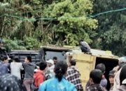 Akses Solok Selatan Terputus Akibat Truk Terguling, Aktivitas Pasar Surian Sepi Pedagang