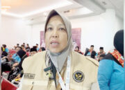 Srikandi Embarkasi Pimpin Kloter hingga Manjakan Jemaah Lansia di Tanah Suci