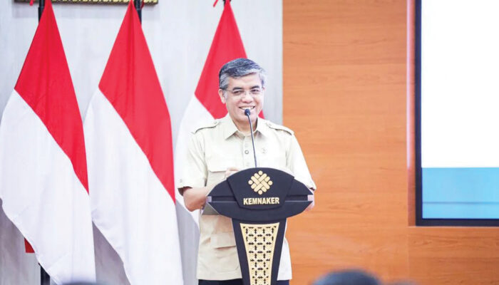 Uji Ribuan Calon Ahli K3, Menaker Yassierli: Budaya K3 Harus Jadi Bagian dari Dunia Kerja Modern