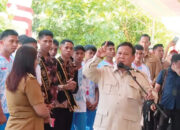 Prabowo Bakal Bagi-bagi Layar Pintar, Guru Tak Masuk Bisa Dipantau Langsung dari Jakarta