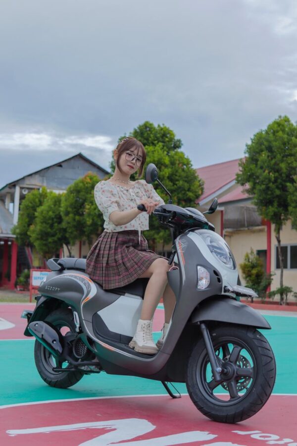 Promo AMEIZING! di Menara Agung, Honda Scoopy Hadir dengan Diskon dan Bonus Jaket Eksklusif