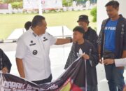 Yota Balad Lepas Rombongan Sanggar Darak Badarak ke Pulau Bali