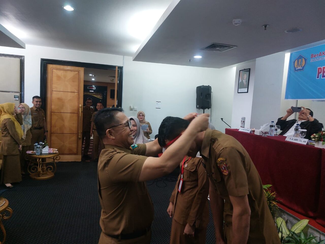 Bapenda Sumbar Siapkan 18 Jurusita dan 25 Pemeriksa Pajak