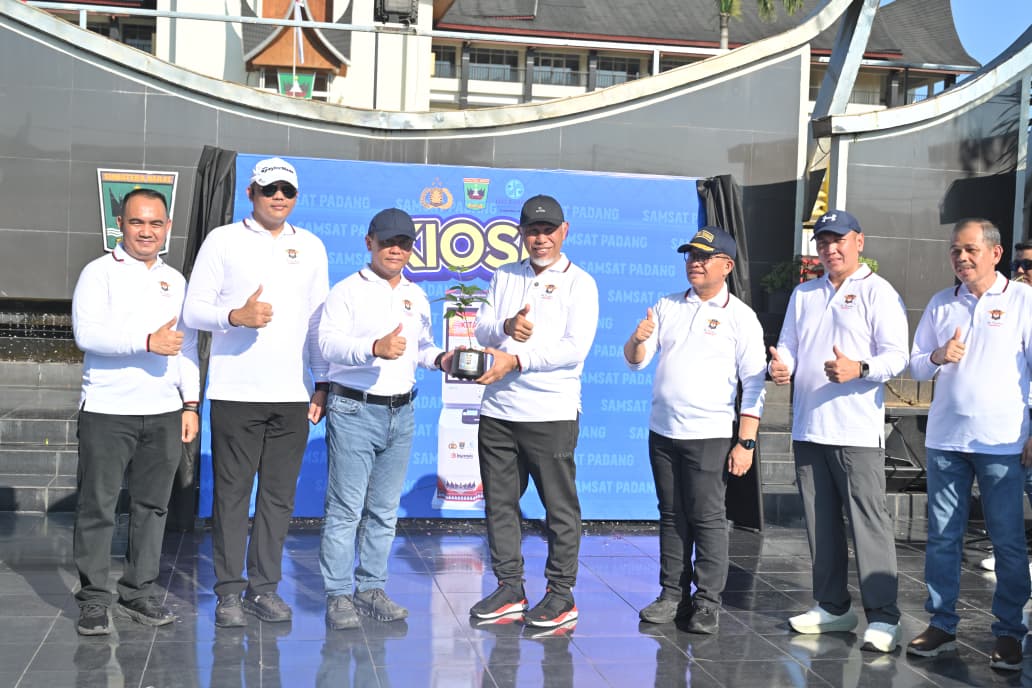 Layanan Berbasis Digital Pertama di Sumatera, Gubernur Sumbar Launching Samsat Kiosk