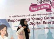 Bangun Kesadaran Keselamatan Listrik, Srikandi PLN Sosialisasikan Penggunaan Listrik Aman di SMKN 2 Pekanbaru