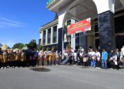 Wujudkan Pendidikan Bermutu, Bupati Pasaman Apresiasi Jalan Santai Hardiknas yang Diikuti Ribuan Pendidik
