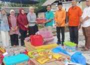 Untuk Korban Kebakaran di Sungai Aur dan Simpang Empat, Dinsos Pasbar Salurkan Bantuan