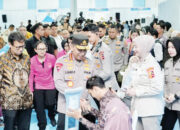 Puncak Bakti Kesehatan Hari Bhayangkara ke-80, Kapolri Salurkan 6.000 Paket Sembako