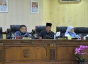 Jawab Pandangan Umum Fraksi DPRD Terhadap Ranperda Pertanggungjawaban APBD 2025, Bupati Agam Paparkan Capaian APBD 2025 dan Program Strategis
