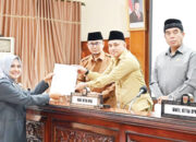 Rapat Paripurna Pandangan Umum Terhadap Ranperda Pertanggungjawaban Pelaksanaan APBD 2025, Fraksi Soroti SiLPA Rp94 Miliar dan Rendahnya Serapan Anggaran
