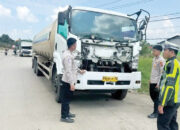 Truk Tangki dan Dua Dump Truk Tabrakan Beruntun, Dipicu Rem Mendadak