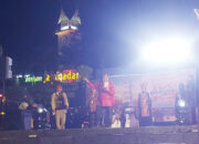100 Penyair Dunia Meriahkan Malam Pembacaan Puisi di Jam Gadang