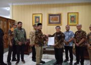 Pemulihan Pascabencana di Agam, Pemko Payakumbuh Salurkan Bantuan Rp1 Miliar