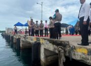 Sambut Hari Bhayangkara ke-80, Polres Mentawai Gelar Upacara Tabur Bunga di Dermaga Tuapejat