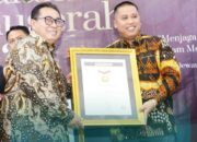 Wako Hendri Arnis Raih Anugerah Sahabat Pers Indonesia dari SMSI