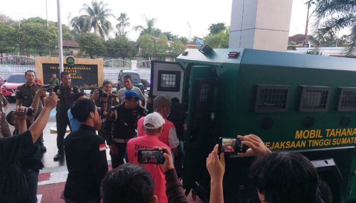 Korupsi Pembangunan Dermaga Bajau dan Jembatan Sikabu Dibongkar, 4 Tersangka Ditahan Kejati Sumbar, Rugikan Negara Rp 24,5 Miliar