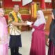Wali Kota Pariaman Yota Balad, Serahkan Honor untuk Semua Kader KB