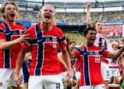 Erling Haaland Bungkam Selecao, The Vikings Singkirkan Favorit Juara
