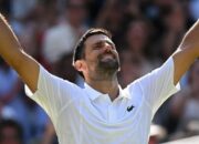 Singkirkan Roman Safiullin di Babak 16 Besar, Novak Djokovic Pecahkan Rekor Wimbledon Roger Federer