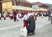 Hari Pertama Sekolah, Gerakan Ayah Mengantar Anak Warnai Suasana di Padang Panjang