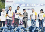 Wawako Apresiasi Gerakan “Bangkit Bersama” Bank Mandiri Taspen di Pantai Puruih