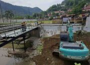 Demi Menjaga Keasrian Kota Tua, Wali Kota Sawahlunto Intruksikan Pembersihan Sedimen Barang Lunto