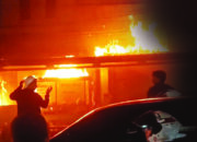 Bofet Mie Rebus Kang Bur Terbakar, Warga Panik, Nyaris Merambat ke Bangunan lain