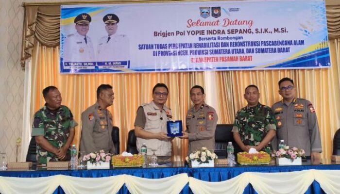 Terima Kunjungan Satgas Nasional, Sekda Paparkan Jalan Provinsi Pasbar-Pasaman Masih Darurat Pascabencana