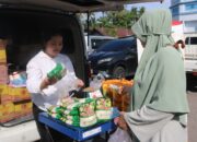 Minyak Goreng Rp15 Ribu, Warga Antusias Serbu Pasar Murah Pemko