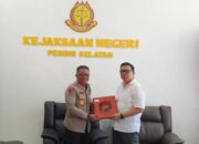 Dukung Penegakan Hukum, Kapolres Pessel Silahturahmi ke Kejari Pessel