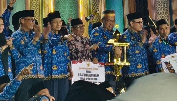 Tiga Kali Berturut-turut, Sumbar Juara Umum MTQ Nasional Korpri VIII di Makassar